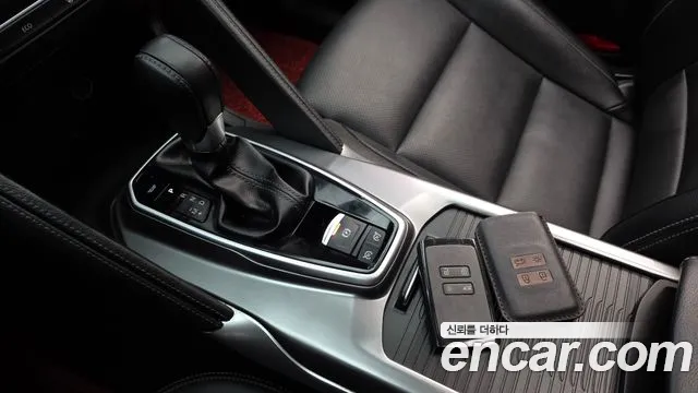 Renault-KoreaSamsung QM6 Новый QM6 2.0 GDe LE Signature 2WD — Фото автомобиля 9