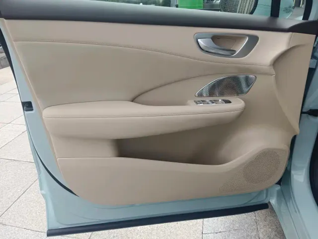 Shangjie SUV — Фото автомобиля 14