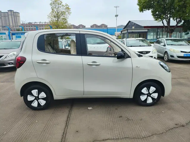 Wuling Hongguang Mini EV — Фото автомобиля 4