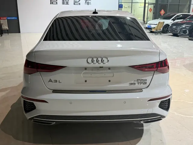Audi A3 — Фото автомобиля 5