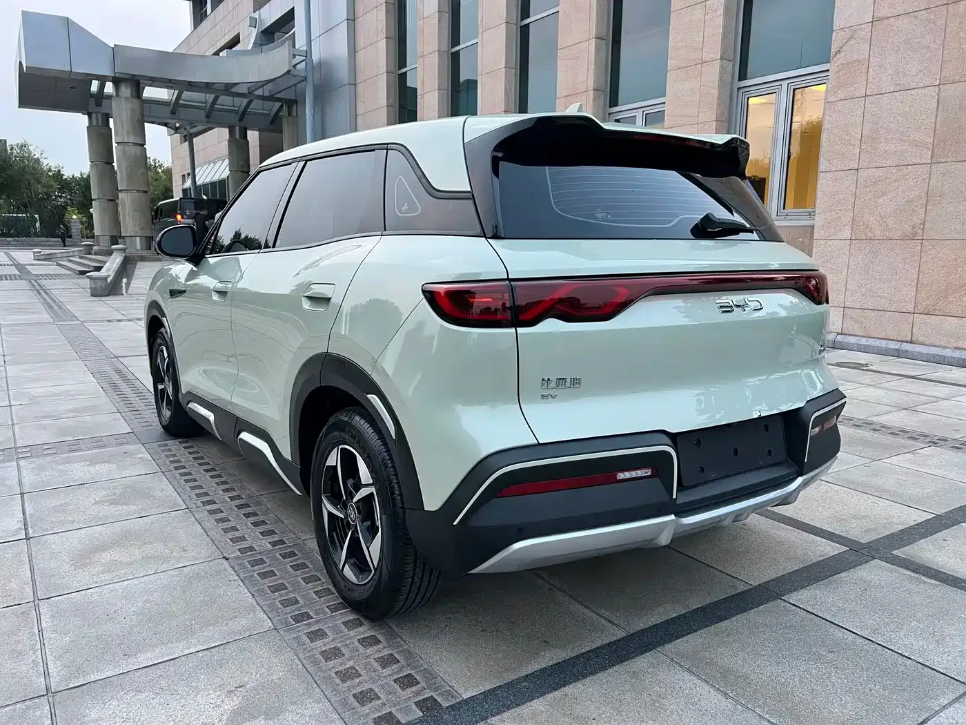 BYD Yuan UP 2024 401KM Vitality Edition — Фото автомобиля 5
