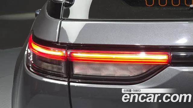 Jeep Cherokee — Фото автомобиля 23