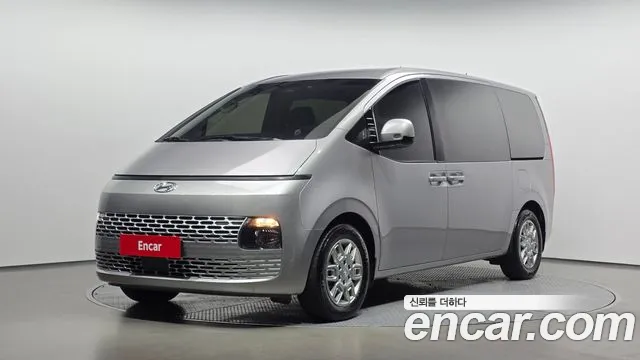 Фотография автомобиля — Hyundai Staria