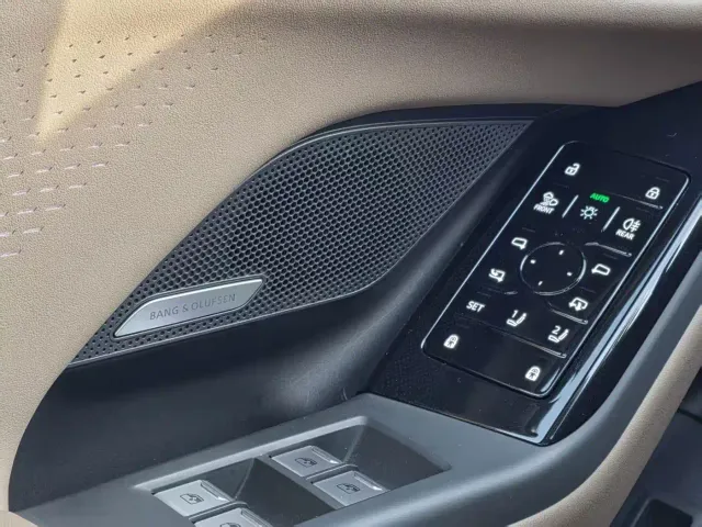 Audi A6L e-tron — Фото автомобиля 13