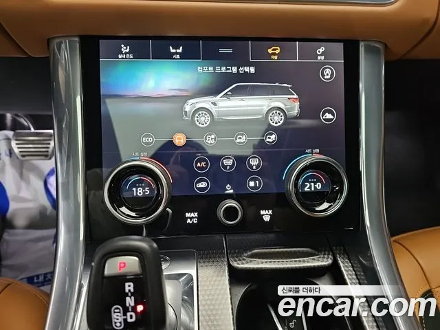 Land Rover Range Rover Sport — Фото автомобиля 15