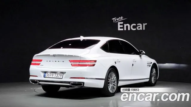 Genesis G80 RG3 — Фото автомобиля 2