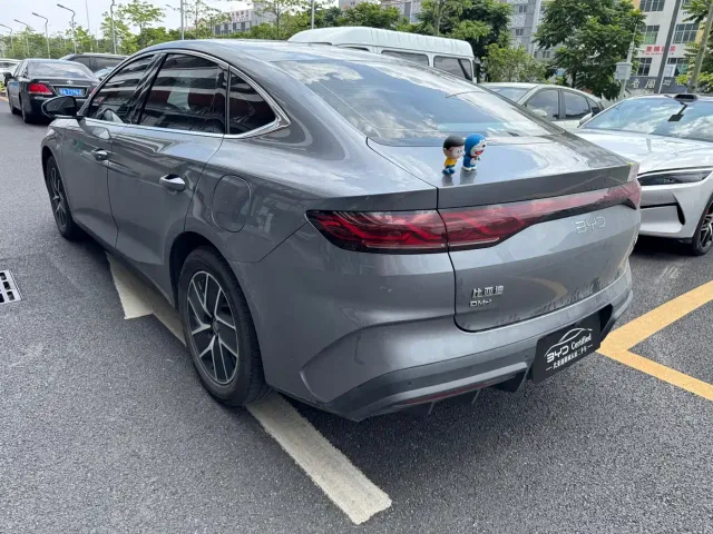 BYD Qin L — Фото автомобиля 11