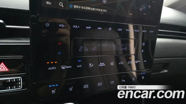 Hyundai Staria Staria 4WD Lounge 9 мест — Фото автомобиля 19