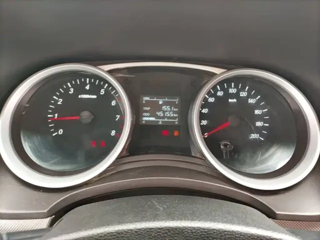 Wuling Hongguang — Фото автомобиля 11