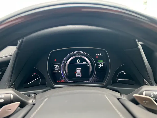 Lexus LS — Фото автомобиля 5