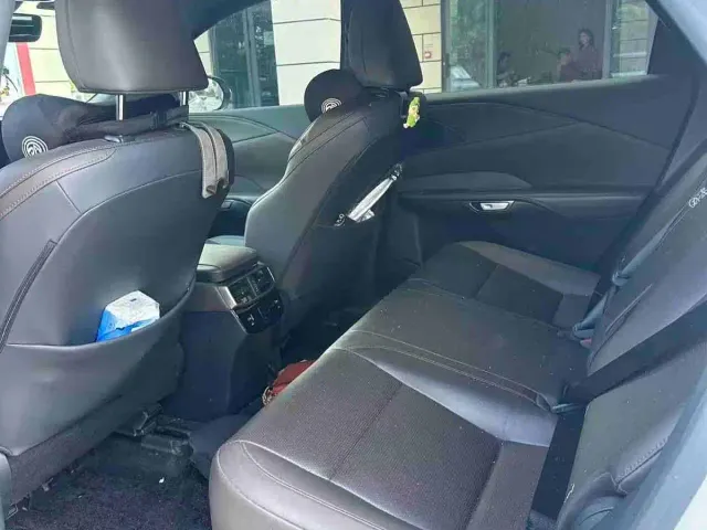 Lexus RX — Фото автомобиля 4