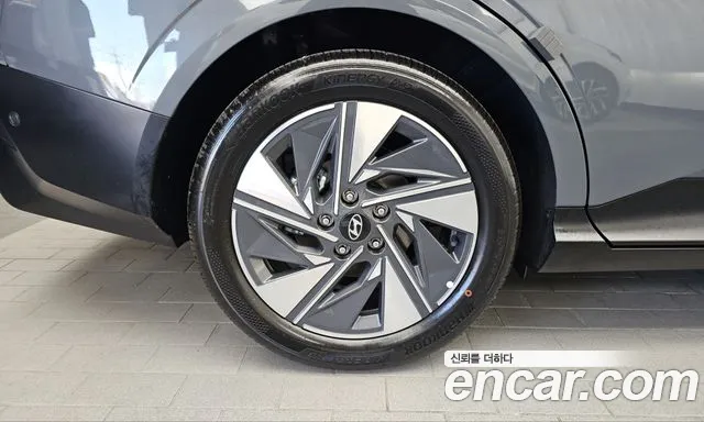 Hyundai Avante (CN8) — Фото автомобиля 5
