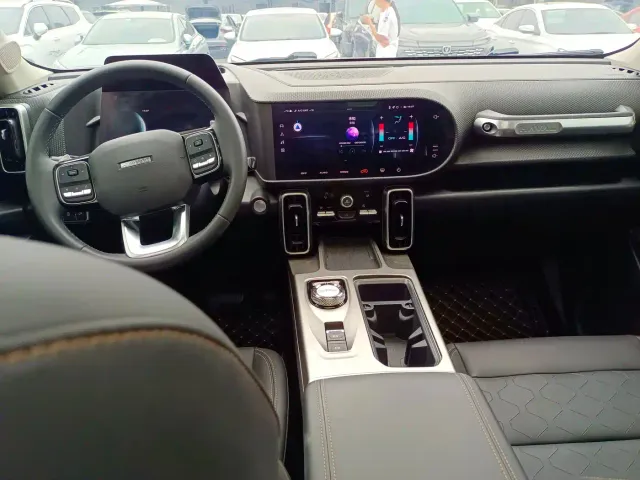Haval Big Dog — Фото автомобиля 6