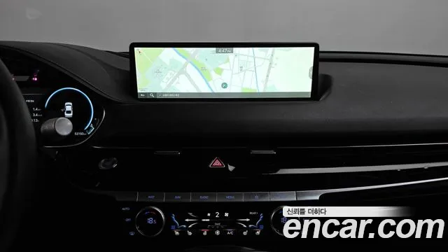 Genesis G80 RG3 — Фото автомобиля 18