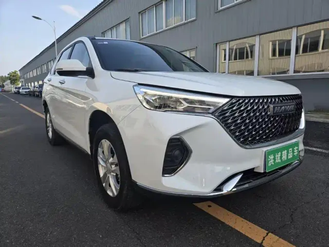 Haval M6 — Фото автомобиля 3