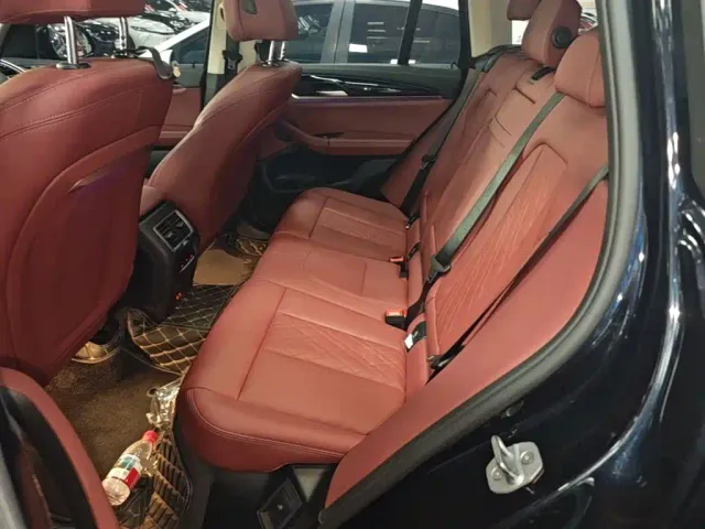 BMW X3 — Фото автомобиля 16