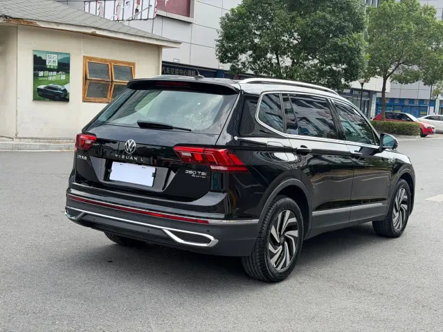 Volkswagen Tiguan L — Фото автомобиля 6