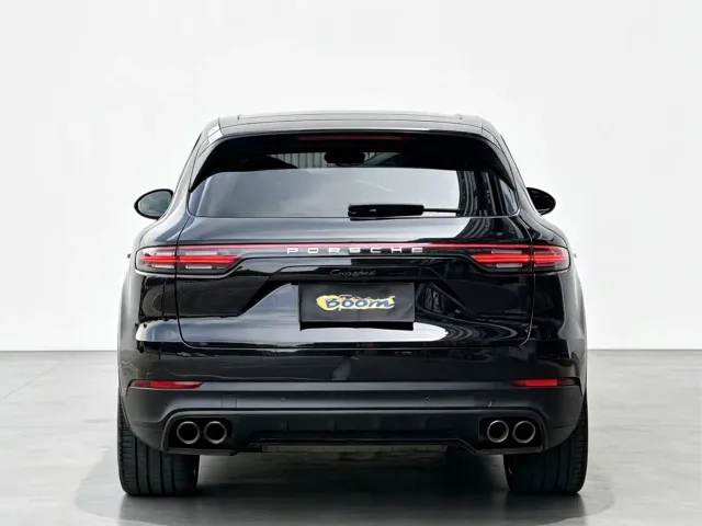 Porsche Cayenne — Фото автомобиля 7