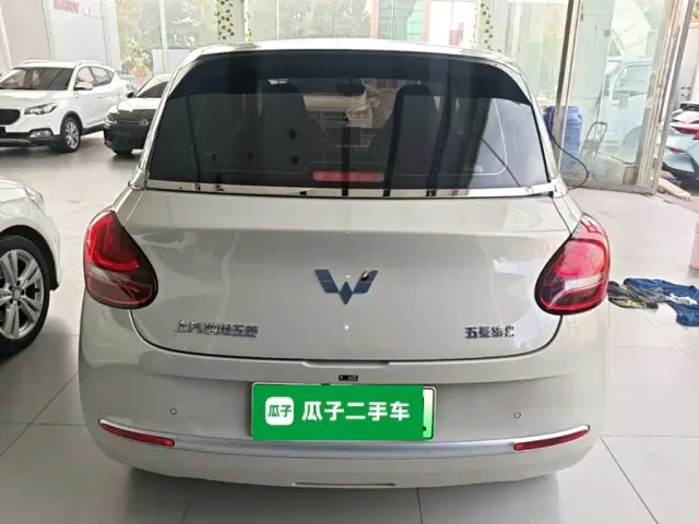 Wuling Bingo — Фото автомобиля 5
