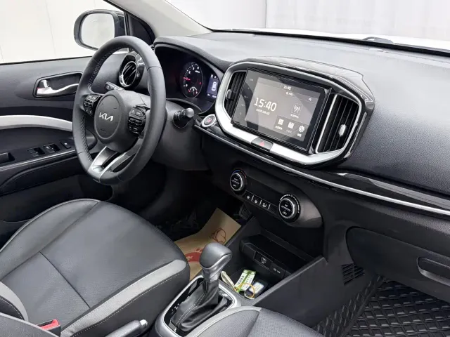 Kia KX1 — Фото автомобиля 20
