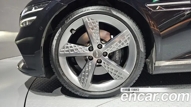 Genesis G80 RG3 — Фото автомобиля 5