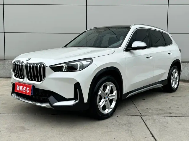 BMW X1 — Фото автомобиля 2