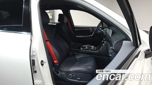 Genesis GV80 — Фото автомобиля 10