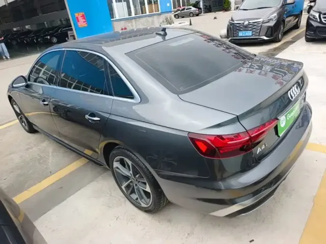 Audi A4L — Фото автомобиля 4