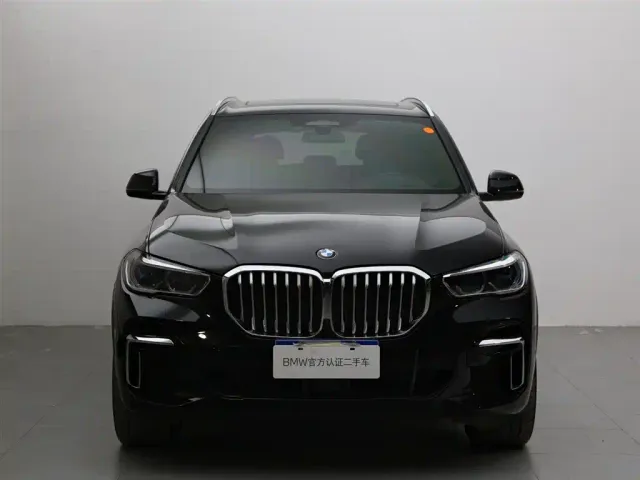BMW X5 — Фото автомобиля 2