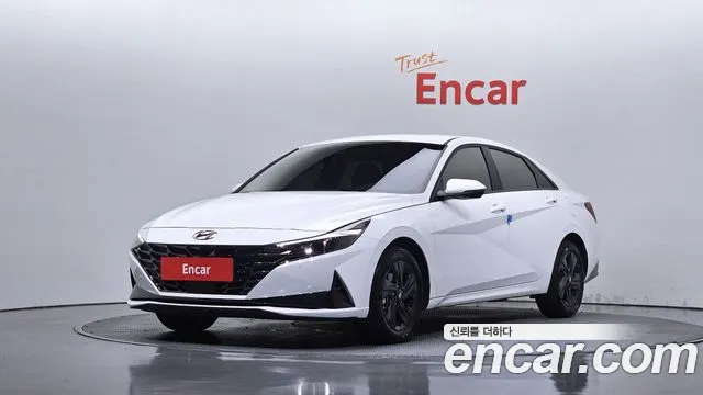 Фотография автомобиля — Hyundai Avante CN7