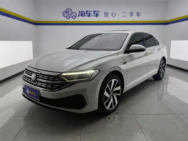 Фотография автомобиля — Volkswagen Sagitar