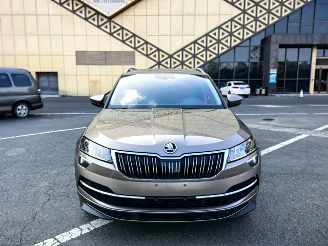 Skoda Karoq — Фото автомобиля 2