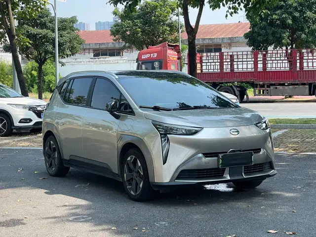 GAC Aion Y — Фото автомобиля 4