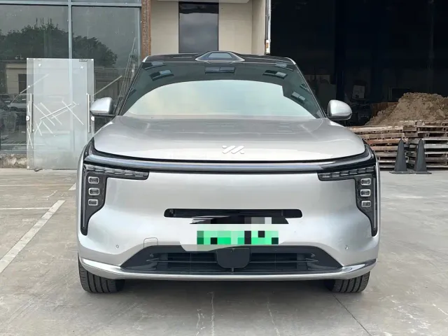 IM Motors LS8 — Фото автомобиля 2