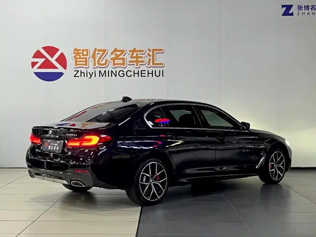 BMW 5 Series — Фото автомобиля 5