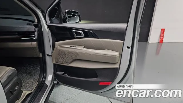 Kia Carnival 4th Gen — Фото автомобиля 14