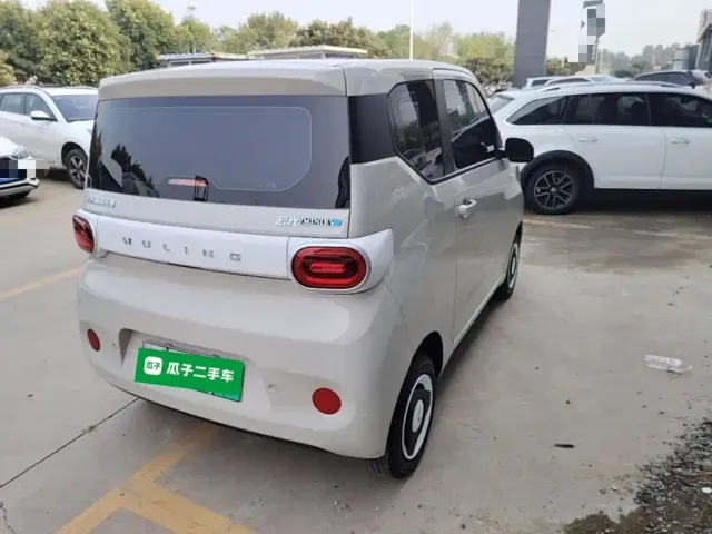 Wuling Hongguang Mini EV — Фото автомобиля 6