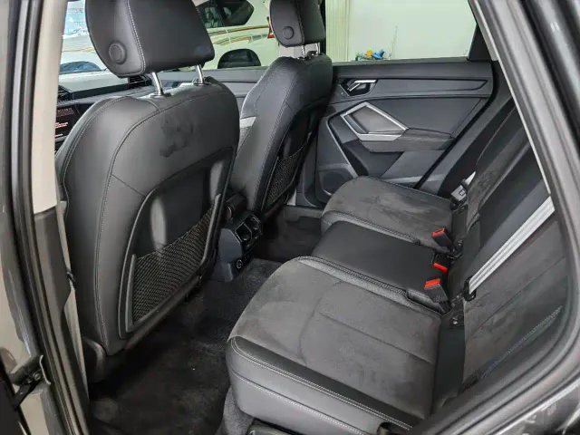 Audi Q3 — Фото автомобиля 11