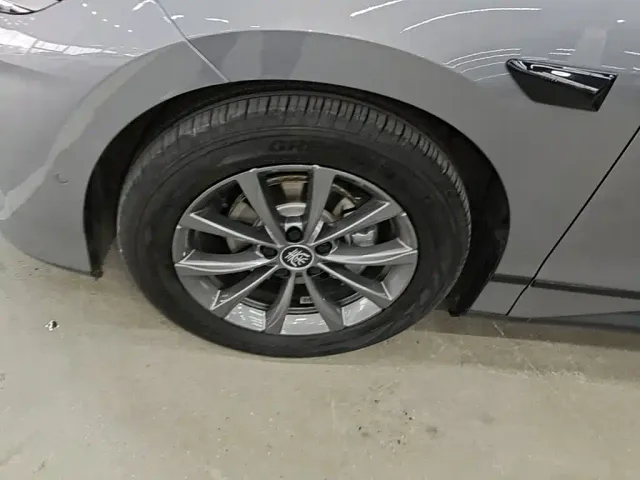 BYD Qin L — Фото автомобиля 22