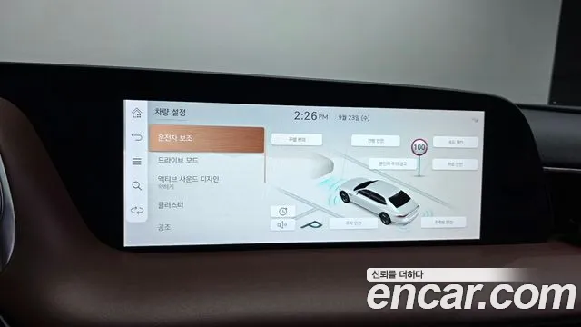 Genesis G90 RS4 — Фото автомобиля 14