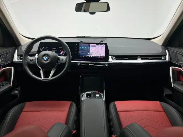 BMW X1 — Фото автомобиля 15
