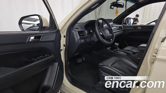 KG_Mobility_Ssangyong Rexton Новый Rexton Sport Дизель 2.2 4WD — Фото автомобиля 9