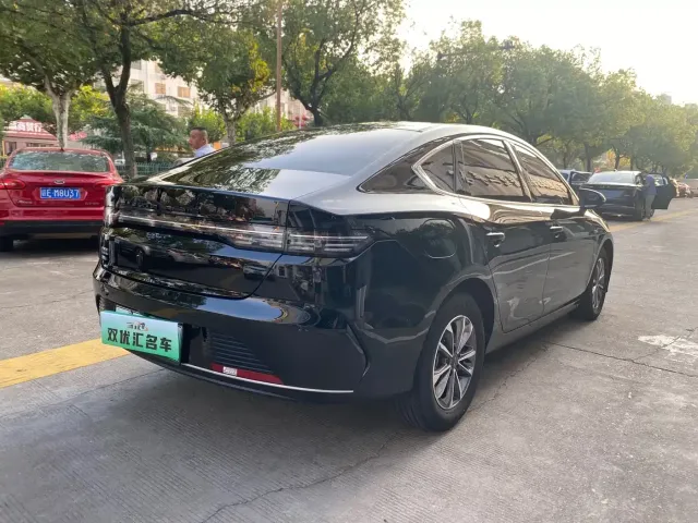 BYD Destroyer 05 — Фото автомобиля 7