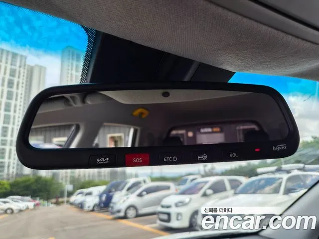 Kia Niro Niro Plus Air (Такси) — Фото автомобиля 19