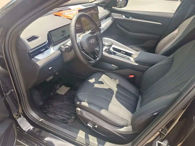 Geely Xingrui — Фото автомобиля 4