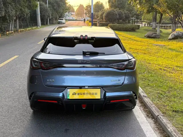 BYD Seal 06 GT — Фото автомобиля 6