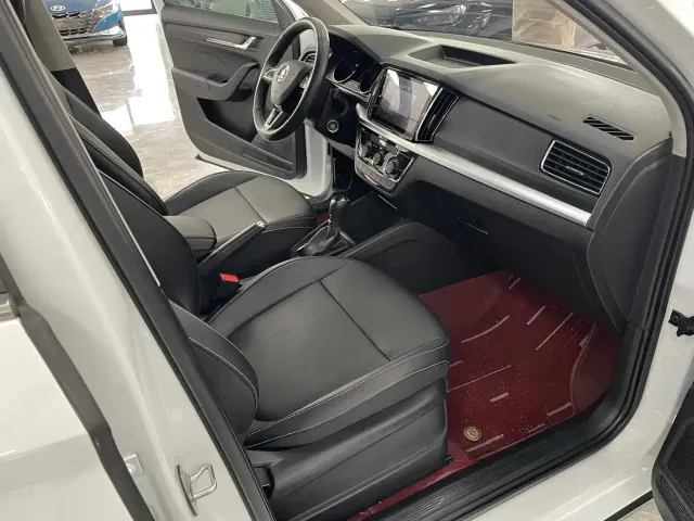 Skoda Kamiq — Фото автомобиля 7