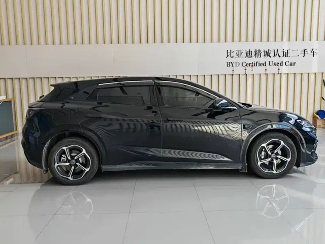 BYD Seal 06 GT — Фото автомобиля 8