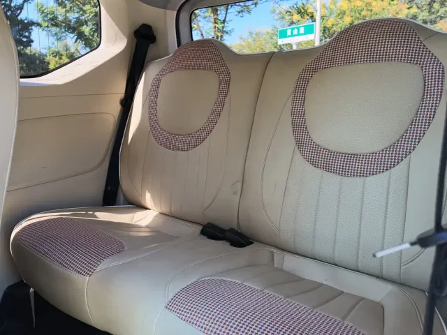 Wuling Hongguang Mini EV — Фото автомобиля 11