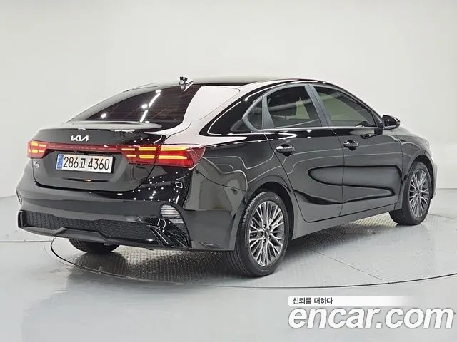 Kia K3 — Фото автомобиля 4